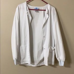 White scrub jacket size S
